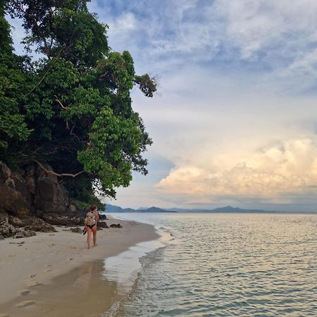 Paradise Lost Bungalows Крадан Экстерьер фото