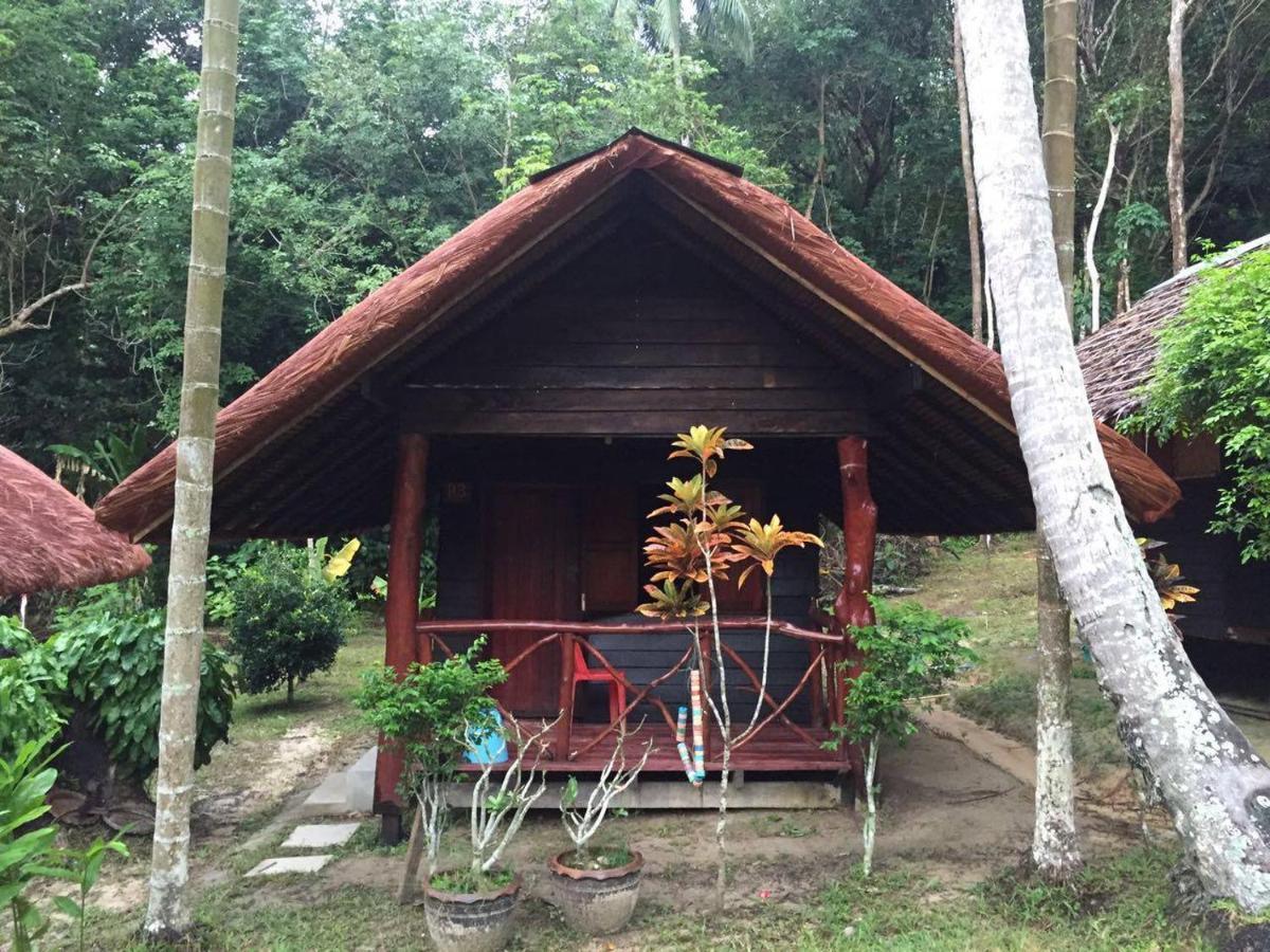 Paradise Lost Bungalows Крадан Экстерьер фото