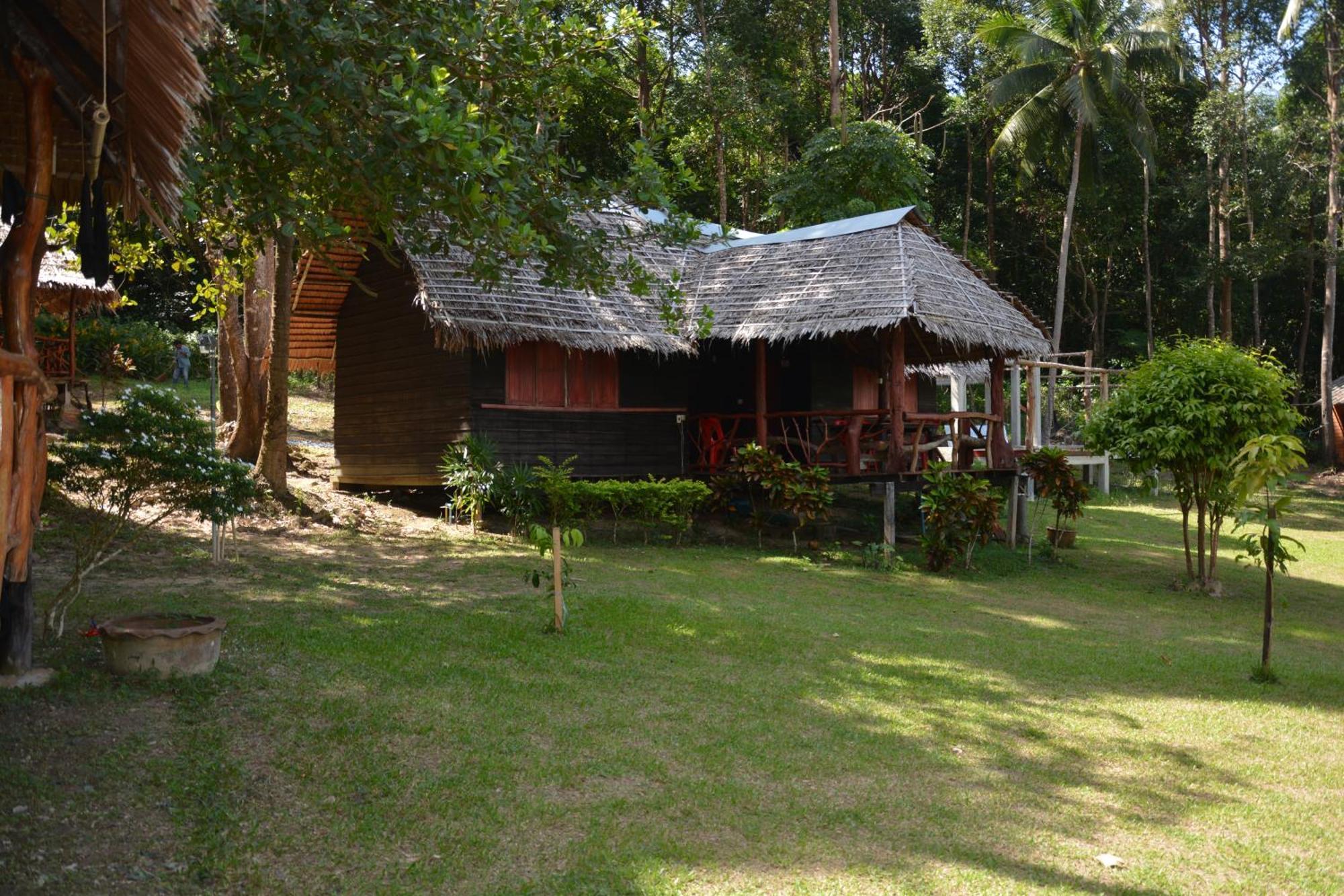 Paradise Lost Bungalows Крадан Экстерьер фото